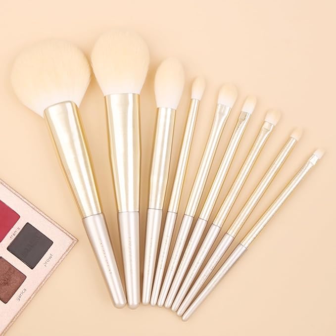 Natural Hair Makeup Brush Set Professional, Fox Hair Makeup Brushes Set with Case by Luxury ENZO KEN, Gold Cosmetic Brushes Makeup Set, Natural Makeup Brushes, Natural Bristle Makeup Brushes.(Cloud)