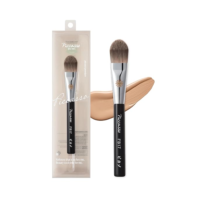 Piccasso FB17 Foundation Brush – Soft Makeup Brush for Liquid & Cream Foundation, Curved Bristles for Smooth and Flawless Face Makeup, Professional Tool for Base Layering, Korean Beauty Essential