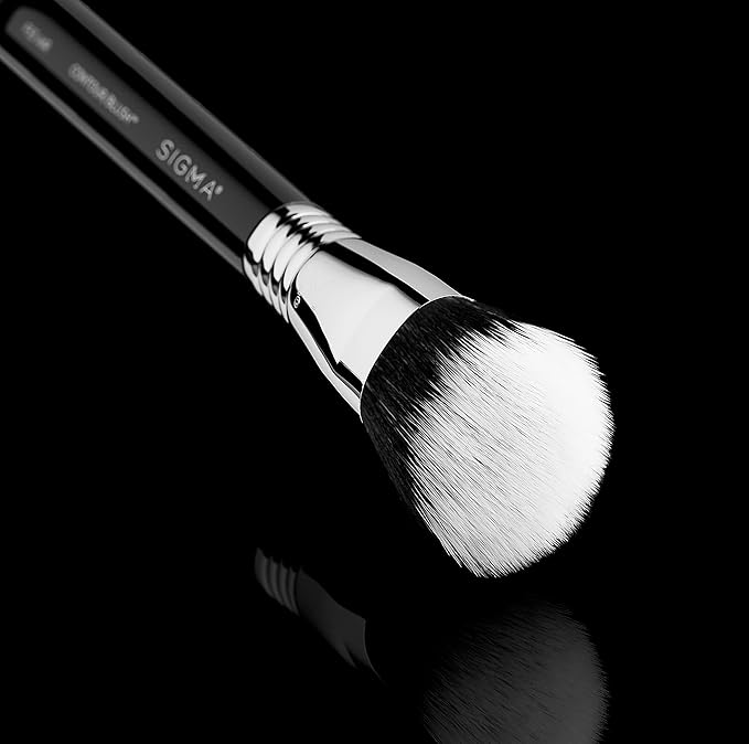 Sigma Beauty F53 Air Contour and Blush Brush – Angled Makeup Brush for Blush & Bronzer, Perfect for Sheer to Medium Coverage, Professional, Streak-Free Application (1 Brush)
