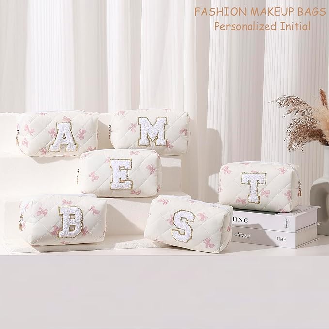 Gleyemor Personalized Initial Makeup Bag for Women, Cute Quilted Pink Floral Cotton Cosmetic Bag, Christmas Gifts for Her Mom Friend Sister Bridesmaid Teacher Women P