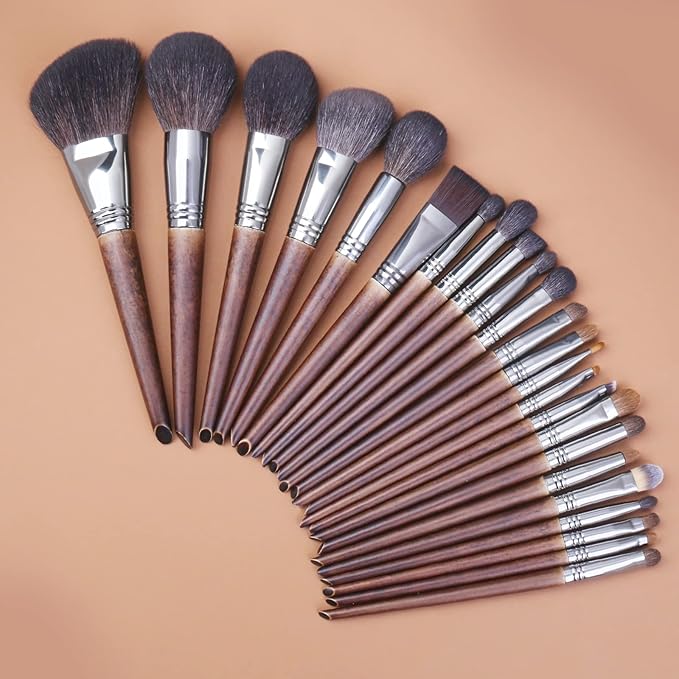 Deluxe Natural Goat Hair Makeup Brush Set with Case, Luxury ENZO KEN Cosmetic Brushes Makeup Set, Natural Makeup Brushes, Natural Bristle Makeup Brushes, Natural Hair Makeup Brushes Set Professional.