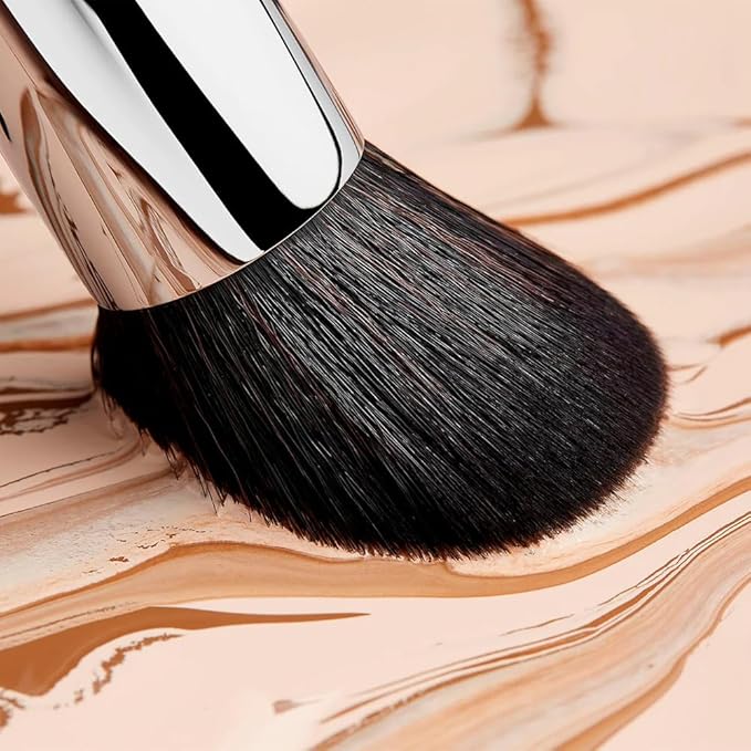 Sigma Beauty F85 Airbrush Kabuki Brush – Kabuki Foundation Brush for Buffing and Blending for an Airbrushed Base, Kabuki Makeup Brush for Liquid and Cream Foundations (1 Brush)