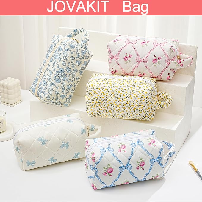 JOVAKIT Travel Makeup Bag Cosmetic Bag for Women, Christmas Gifts, Small Floral Flowers Coquette Toiletry Bag with Handle, Zipper Make Up Pouch Organizer Bag Trendy Stuff (Purple Floral)