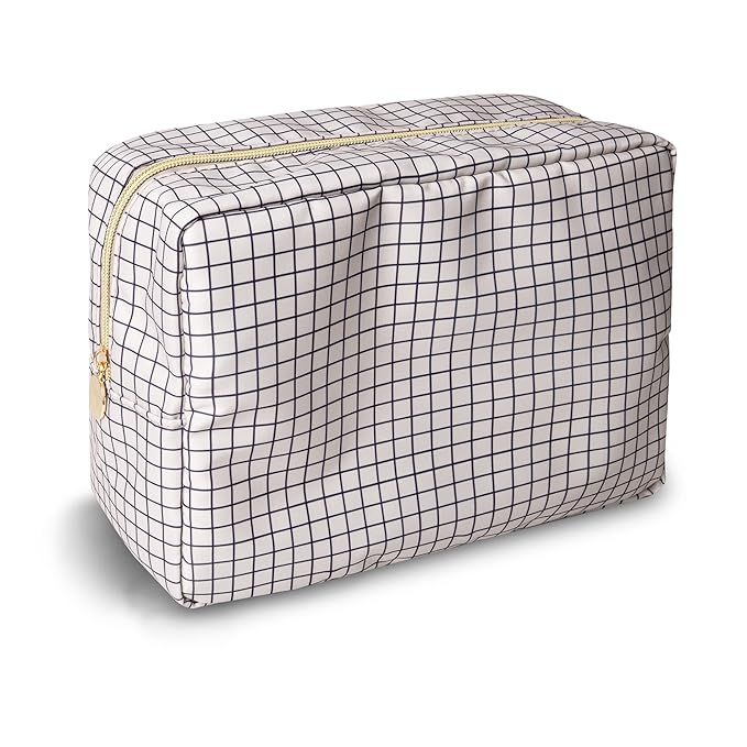 Large Makeup Bag Pouch, Nylon Women Travel Toiletry Storage Bag Checkered Cosmetic Bag for Girls, Big Preppy Makeup Organizer Bag Cute Zipper Pouch Skincare Bag for Sport School Work (Large-Checkered)