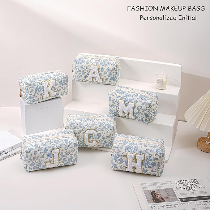 Gleyemor Personalized Initial Makeup Bag for Women, Cute Quilted Blue Floral Cotton Cosmetic Bag, Christmas Gifts for Her Mom Friend Sister Bridesmaid Teacher Women E