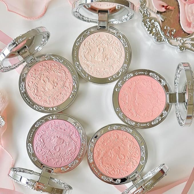 Flower Knows Swan Ballet Embossed Blush,Translucent Matte Finish,Buildable & Blendable Powder Blush for cheeks,Pressed Setting Powder,Natural Flush for All Skin Tones(01 Niveous Swan,5g)