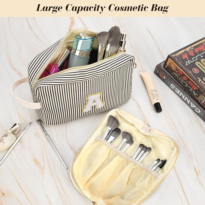 Travel Makeup Bag Christmas Gifts for Women Girl Teens, Personalized Initial Makeup Bag for Cute Teen Girls, Preppy Stuff Toiletry Bag Cosmetic Bag, Teen Girls Gift Trendy Stuff, Letter W